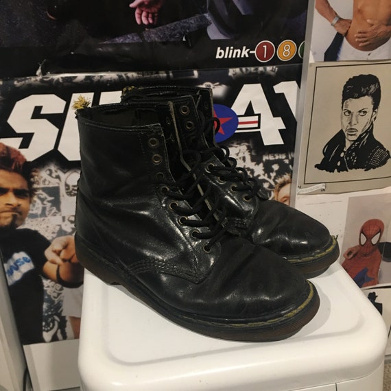 Doc Martens 1460 UK9