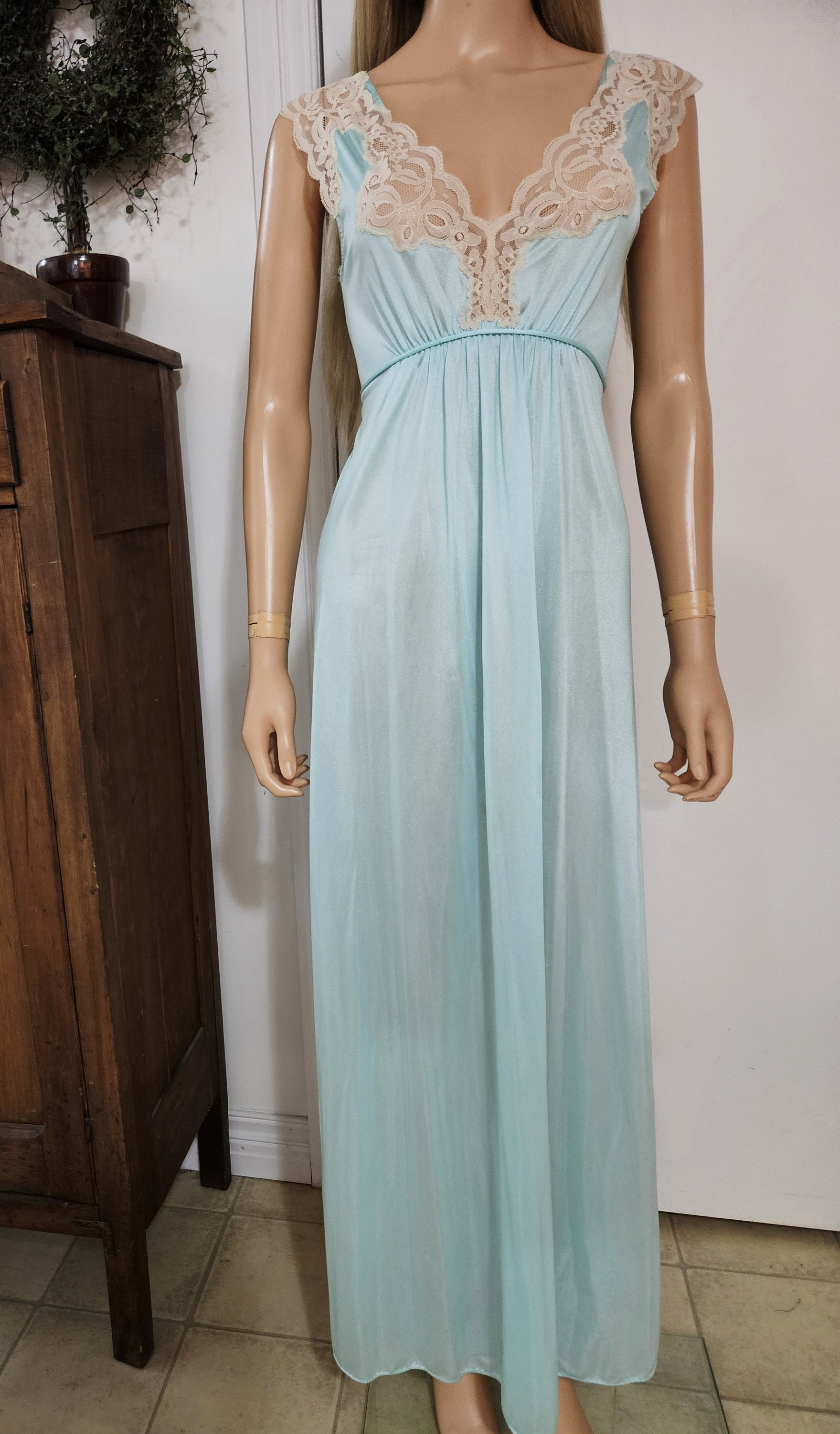 70's Aqua Blue Kayser Nightgown - Etsy