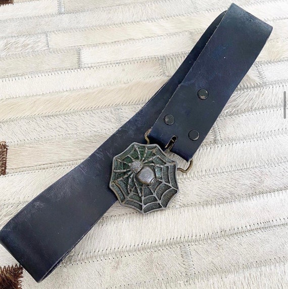 Spider Web Distressed Belt