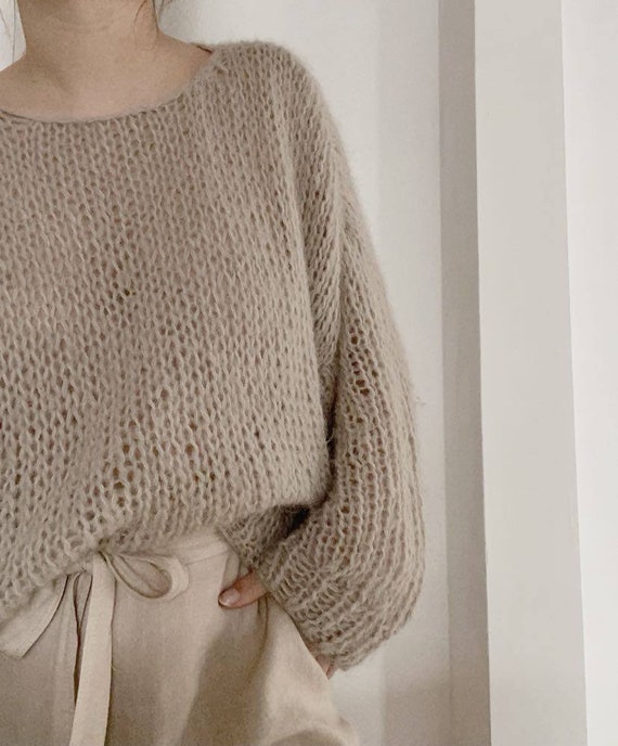 KNITTING PATTERN English cozy Mocha Sweater Oversized Mohair 