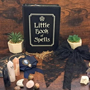 Von Hexen inspirierte Box-Kollektion !!!!