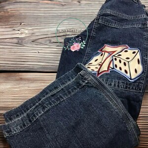 Jeans Hip Hop Number 7 Dice Graphic Embroidered Blue Baggy Jeans Men Women High Waist Wide Big Pocket Trousers zdjęcie 3