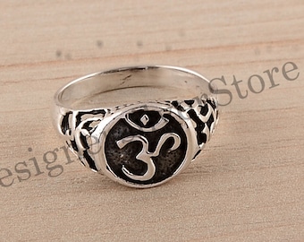 925 Sterling Silver Om Ring, Spiritual Signet Ring for Men & Women, Sanskrit Aum Symbol Jewelry, Yoga Meditation Gift, Tribal Filigree Ring,
