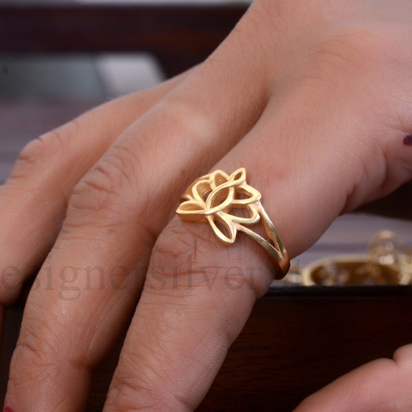 Anillo de flor de loto bañado en oro: joyería de yoga espiritual, anillo de plata de ley 925, joyería floral