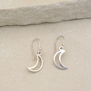 moon earrings, half moon earrings, Crescent moon tiny earrings, Sterling Silver Crescent Moon Dangle Earrings, mother&#39;s day gift earrings,