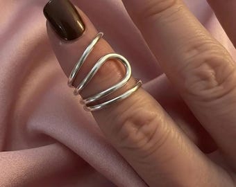 Anello ondulato in argento sterling 925, anello a spirale minimalista, anello avvolgente boho di tendenza, anello per pollice a più fasce, anello delicato a doppia fila, regalo per lei