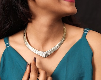 Collana girocollo in argento sterling, gioiello tribale inciso fatto a mano, regalo di nozze etnico boho per lei, regali per figlia
