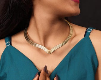 Elegante collana girocollo in ottone / Collana girocollo in oro fatta a mano con dichiarazione tribale, gioiello da donna regolabile per il festival, girocollo da donna