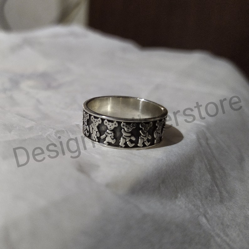 dancing bear ring