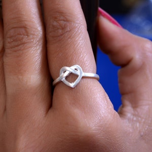 925 Sterling Silber Herz Knotenring, Knoten Herzring, Liebesknotenring, Infinity Herzring, Sterling Silber, solid Goldring, Versprechen Ring
