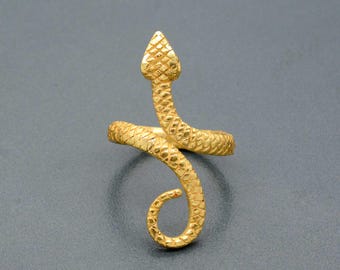 Gold Snake Ring – Adjustable Serpent Wrap Ring, Textured Reptile Jewelry, Unique Snake Design, Gothic Statement Ring for Women & Men