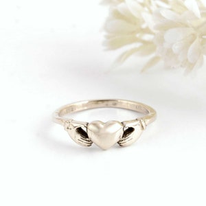 Claddagh ring, Celtic Sterling Silver Ring, Claddagh Promise Ring, Celtic Engagement Promise Crown Ring Irish Traditional, Friendship ring