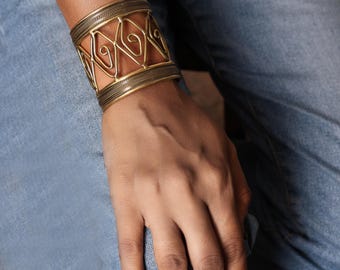 Bracciale rigido in ottone in stile vintage, ampio gioiello geometrico traforato Boho, bracciale importante per donna, regalo regolabile fatto a mano, gioielli in ottone