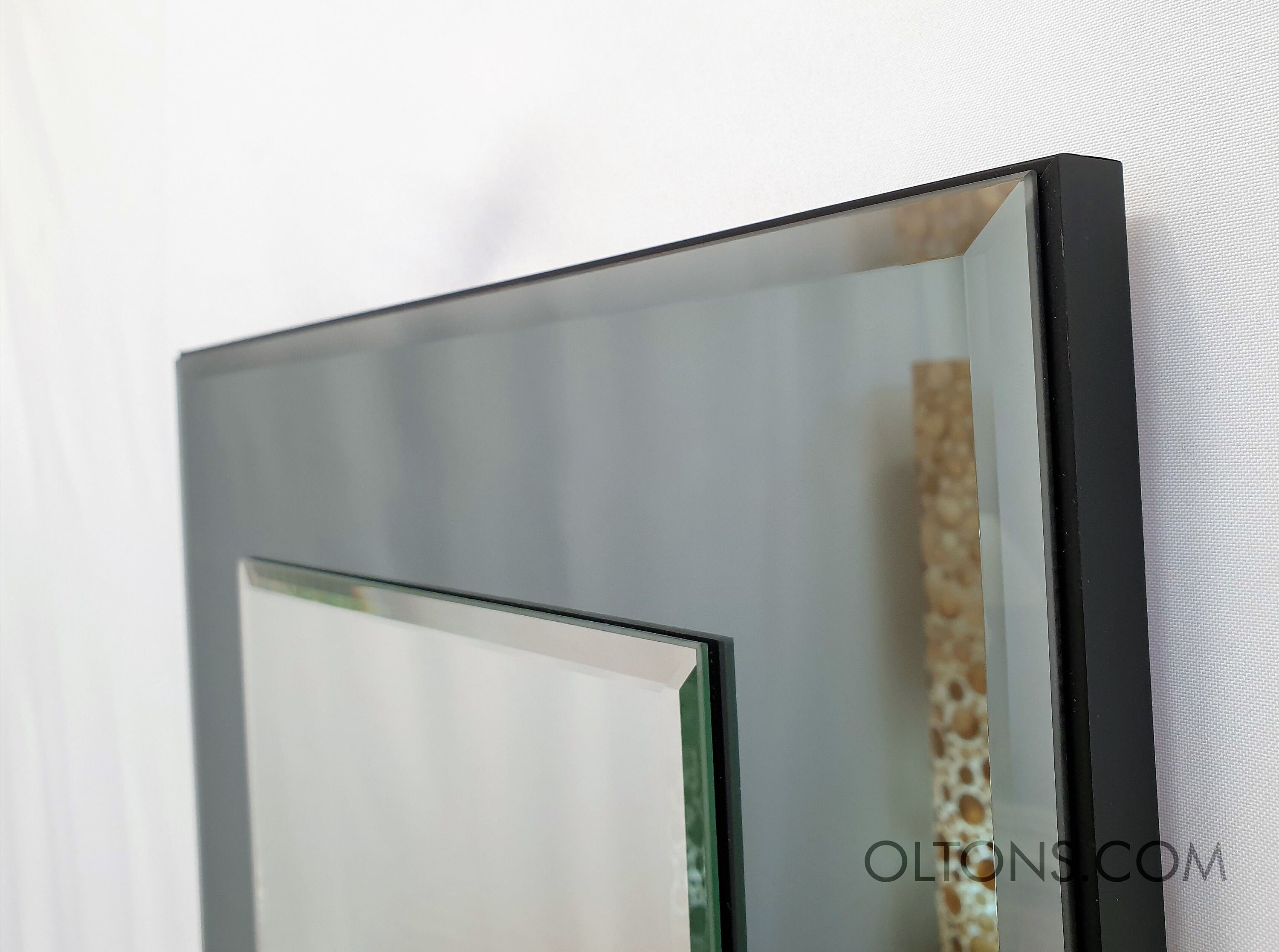 Marietta Wandspiegel Grau Rauchglas 80x40cm Schwarzer Rahmen 2 Layer