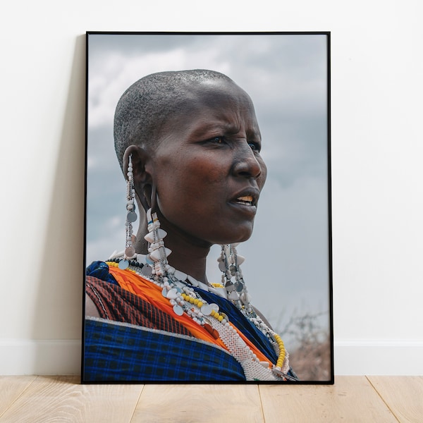 Masai Warrior Woman Photography Print - INSTANT DOWNLOAD - Digital Download, Travel Poster Kenya Africa