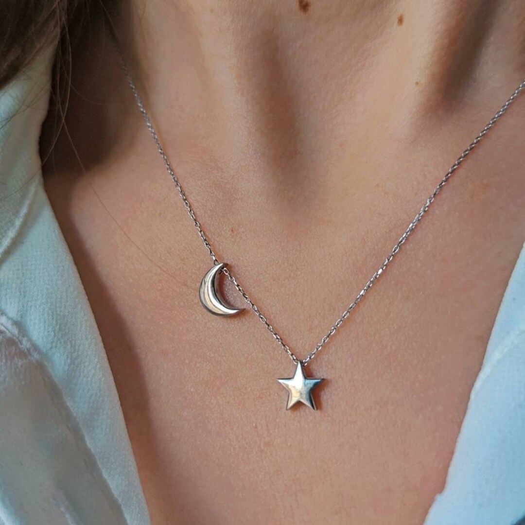 14K Gold Crescent Star Necklace: Minimalist Moon Jewelry - Etsy
