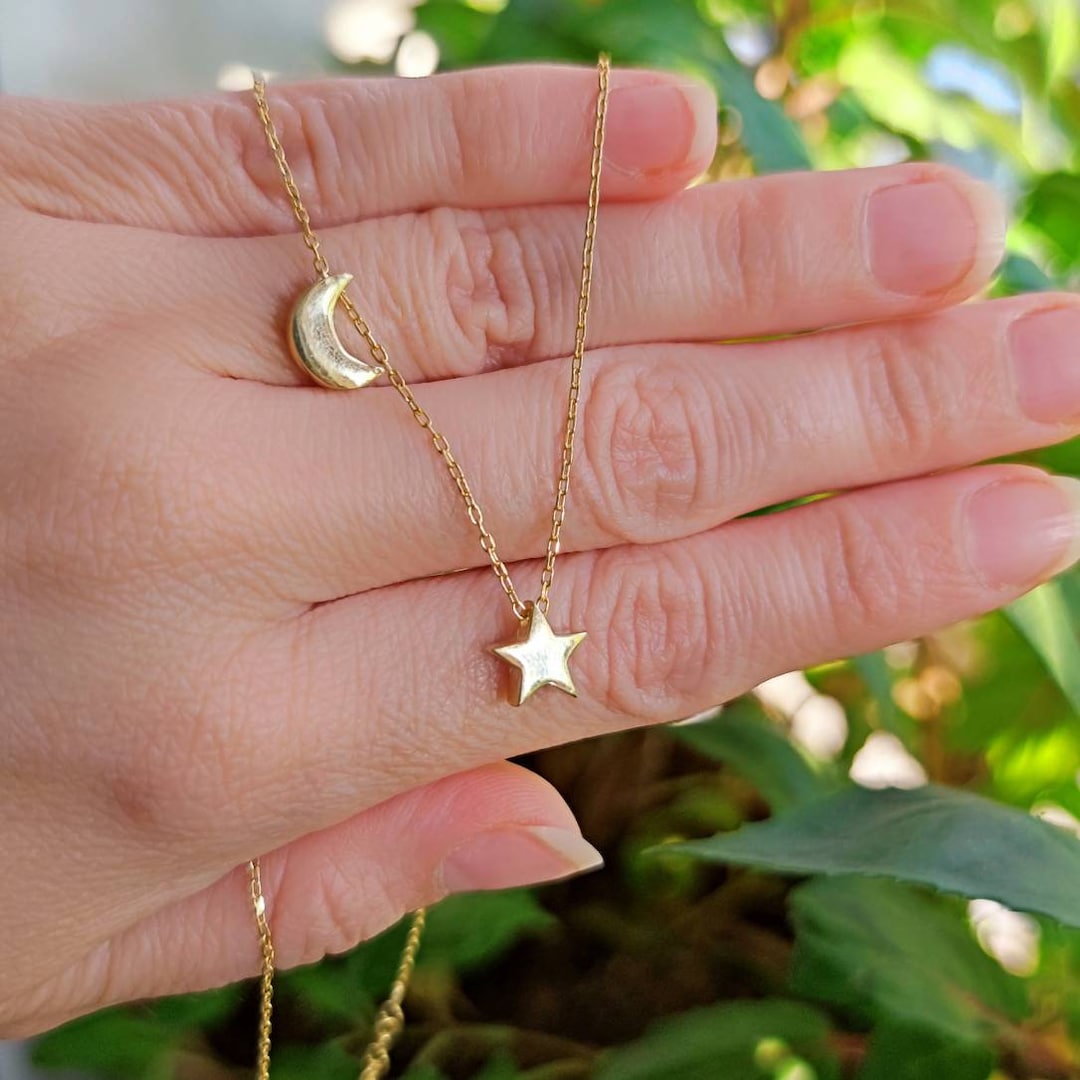 14K Gold Crescent Star Necklace: Minimalist Moon Jewelry - Etsy