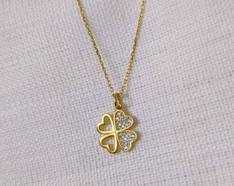 14Kソリッドゴールドクローバーペンダントネックレス：上品なミニマ 