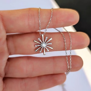 14K Solid Gold North Star Necklace, Gold Star Necklace Gift, Celestial Star Necklace, Dainty North Star Pendant, Mothers Day Gift for Her,