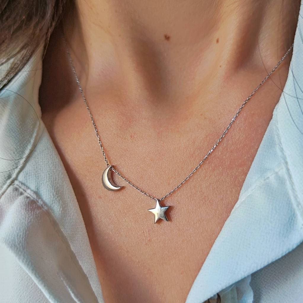 14K Gold Crescent Star Necklace: Minimalist Moon Jewelry - Etsy