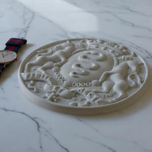 Cruiser Colbert Mundband – Leichtbeton-Reproduktion – handgefertigte Marine-Skulptur – originelles Geschenk für Marine-Liebhaber