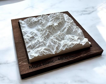 Mont Blanc Relief Map V2 - Personalized - Light-Colored Concrete Sculpture - Chamonix Topography - High Resolution - Mountaineering
