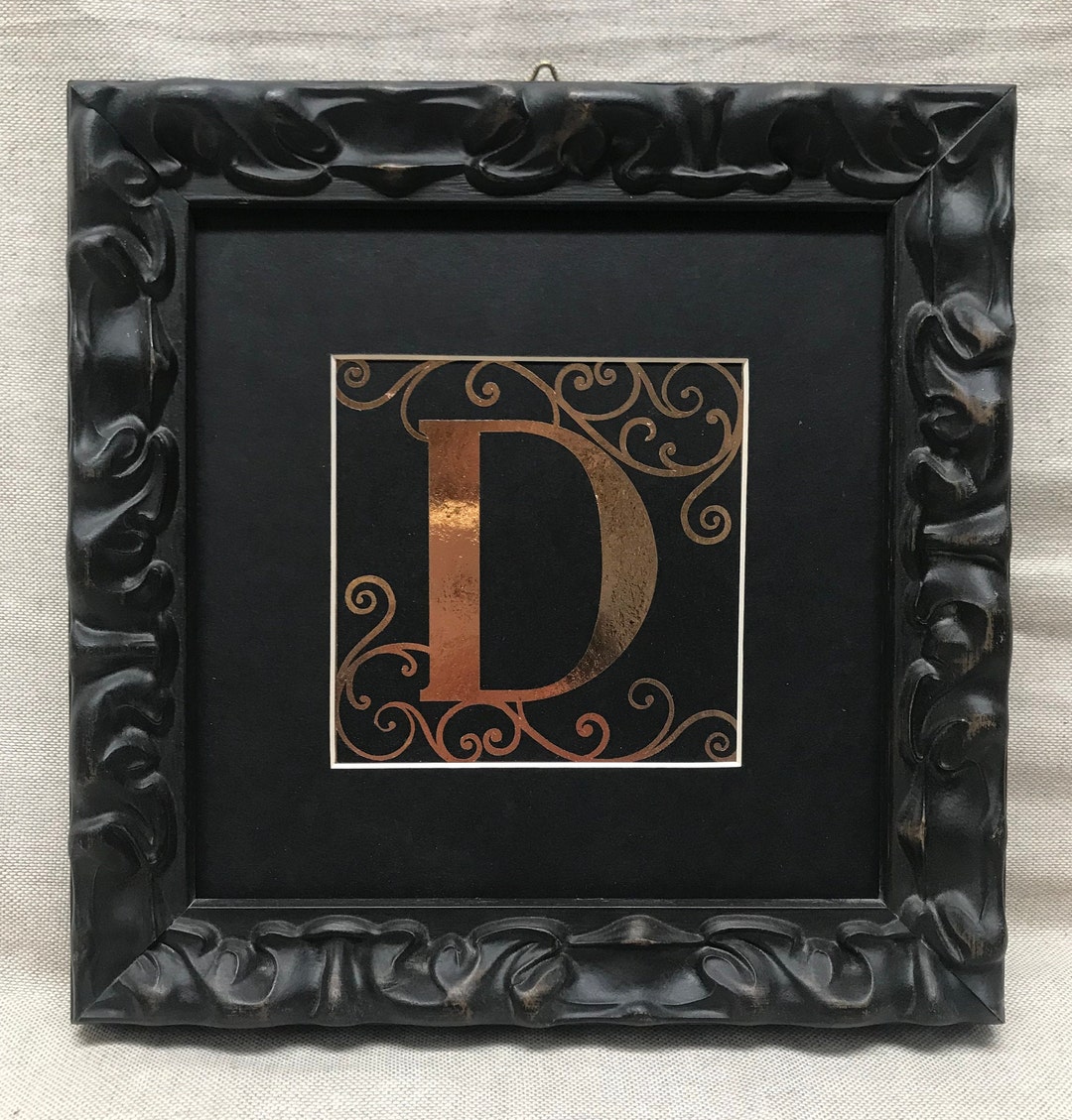 Wooden Frame With Customizable Monogram - Etsy