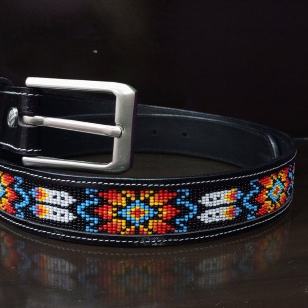 Ledergürtel mit Perlen für Mann und Frau / handgefertigter einzigartiger Gürtel als Geschenk / Navajo-Perlengürtel / Bruder-Weihnachtsgesch