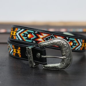 Full Bead Work Leather Belt For And Women, 1.3 Inches Wide, Cowboy Leather Belt, Native-inspired beaded belt, Southwestern beaded design.