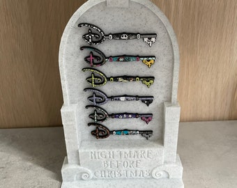 PrintNovex 6 Disney Key Pin Display Stand - Nightmare Before Christmas Themed