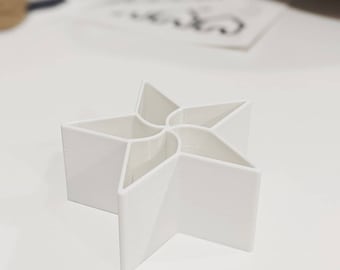 Paint Pouring Star Spiral