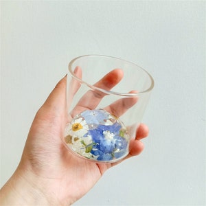 Pressed real flower water glass,dried flowers high borosilicate moon design glass water glasses tea cups milk cups with gift box