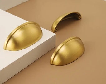 Shell Shaped Brass Handle | Beautiful Handle | Drawer Handle | Brass Handle | Kitchen Cabinet Handle | Brushed Gold | Brass Handle