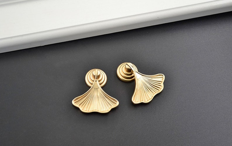 Beautiful Leaf Gold Knob Kitchen Cabinet Knob Drawer Knob Furniture Knob Cabinet Knob Gold Pulls Handles image 4