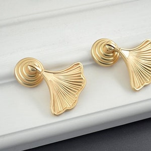 Beautiful Leaf Gold Knob Kitchen Cabinet Knob Drawer Knob Furniture Knob Cabinet Knob Gold Pulls Handles image 5