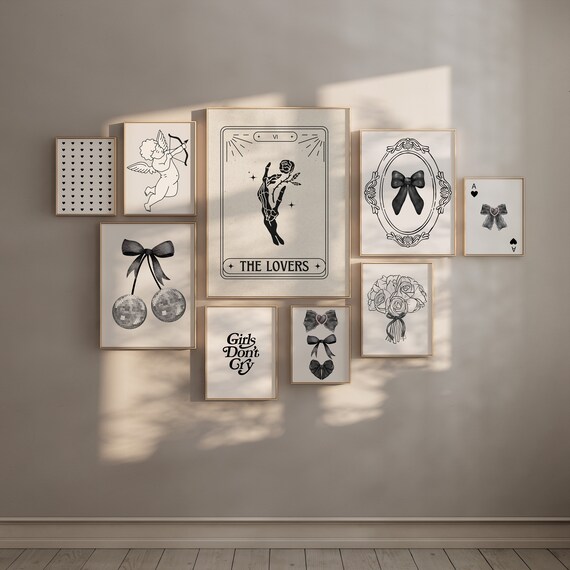 9 Stylish Aesthetic Poster Wall Ideas for Bedrooms