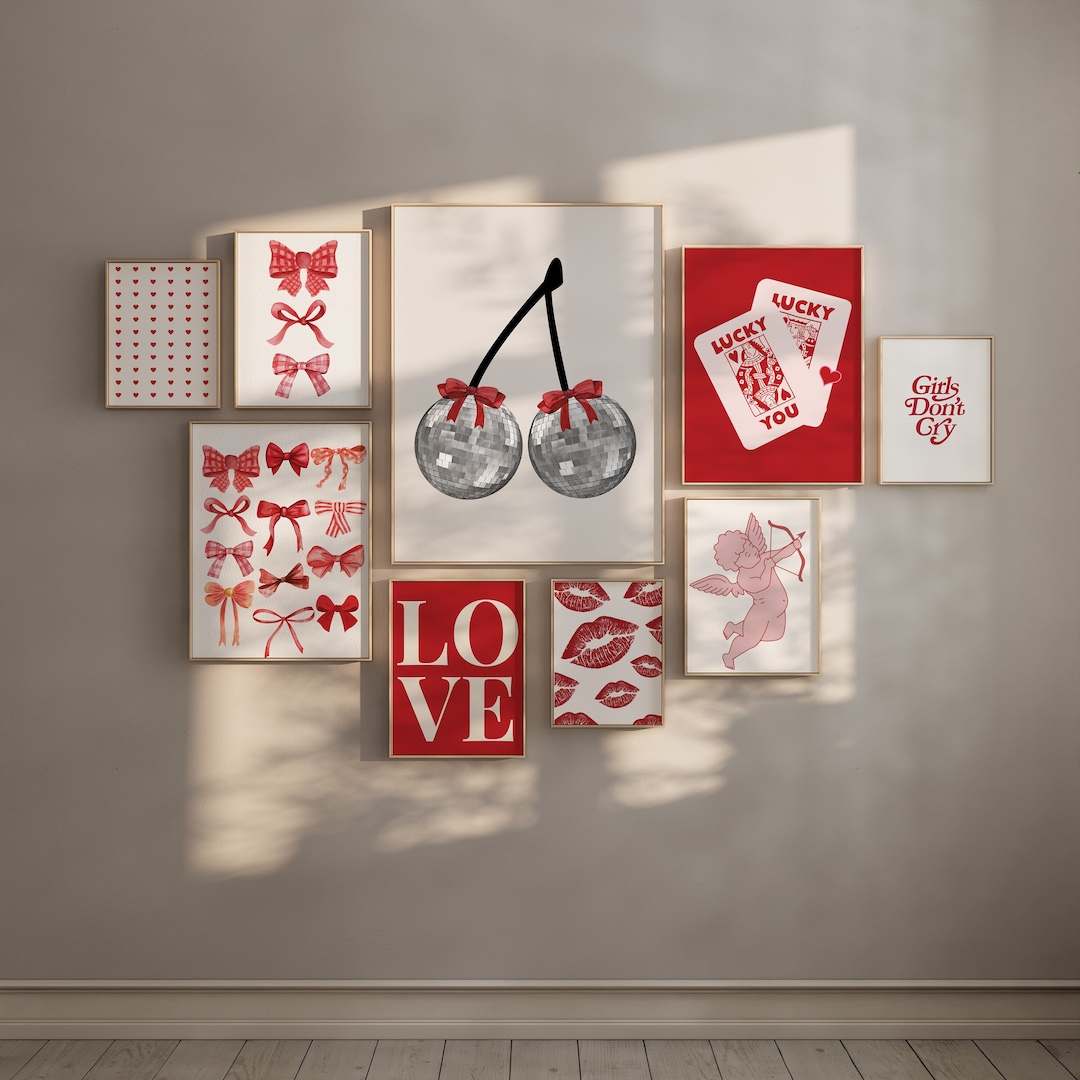 Gallery Wall Set of 9, Preppy Room Decor for Girls Red, Aesthetic ...