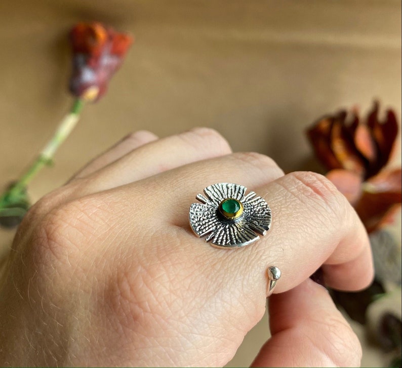Adjustable Statement Ring Gift 925 Sterling Silver Turkish Emerald GemStone Ring Hammered Handmade Pond Lily Designed Silver Ring