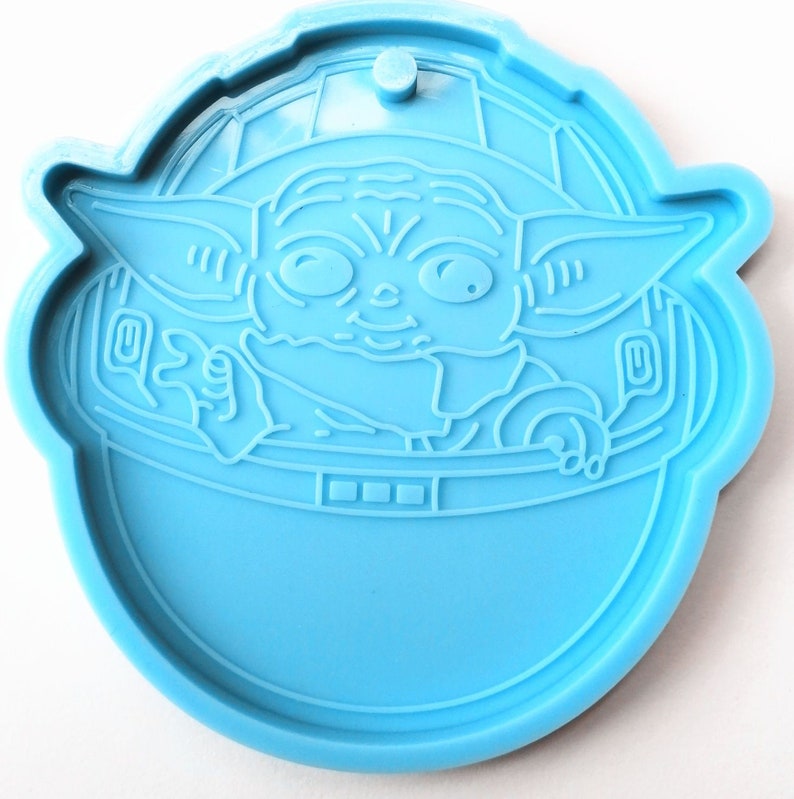 Free Free Round Keychain Mould Svg