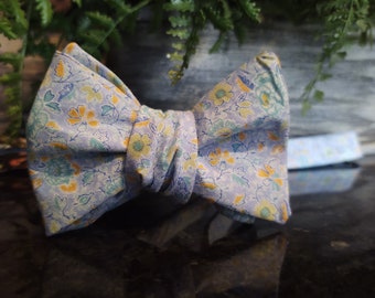 Blue Floral Bow Tie / Self Tie Bow Tie / Adult Bow Tie / Floral Bow Tie / Blue Floral / Yellow Floral