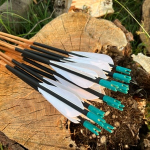 Traditional Wooden Target Arrow -  Castle Nock &quot;Baturgez&quot; White & Black Design - 12 PCS / Ottoman and Turkish Form / Horseback Archery