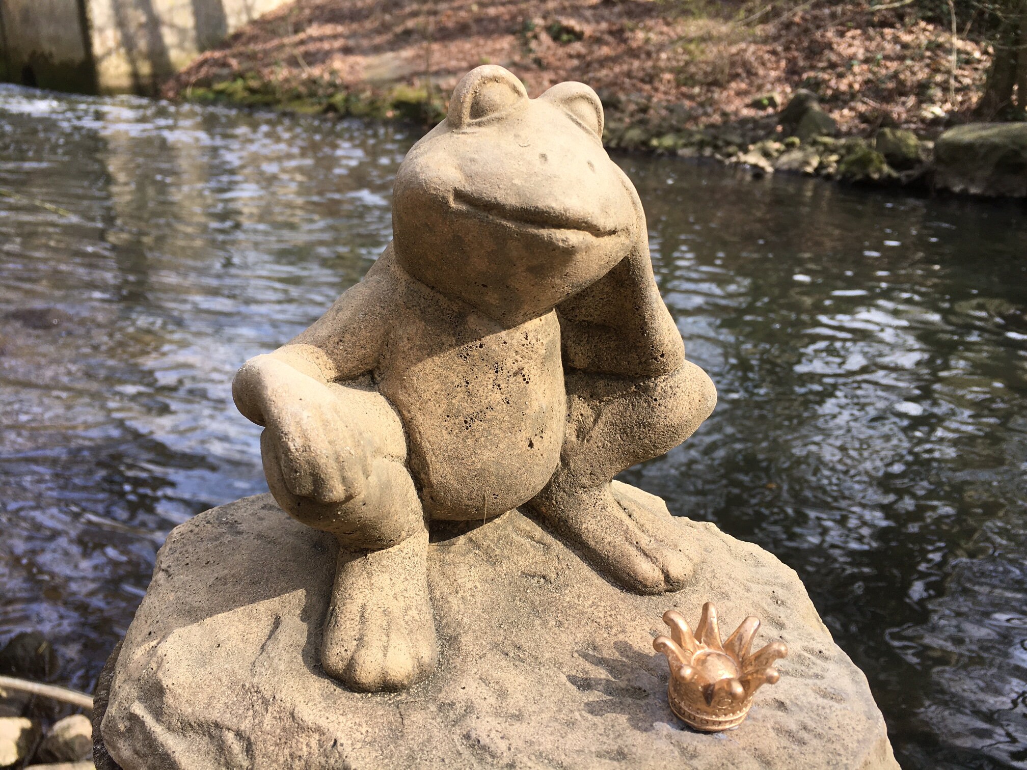 Sunset Vista Designs Gartenfigur 'Izzy Der Frosch' – 16,5 Cm, Aus Metall, Für Innen & Außen