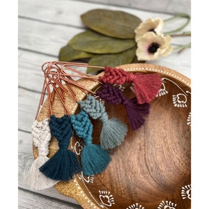 Short Chevron Macrame Bookmarks