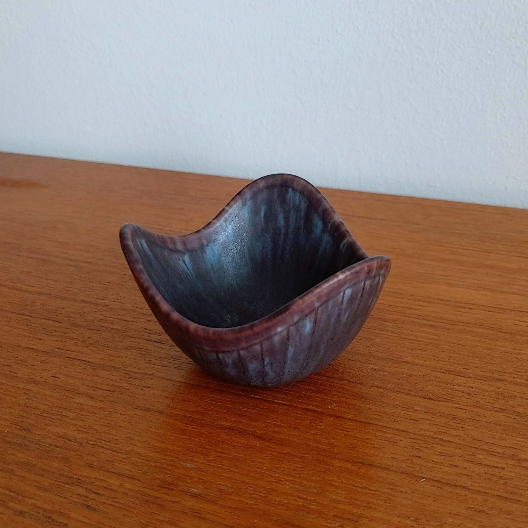 Gunnar Nylund ASH Bowl - Small Model Blue Brown Hare's Fur