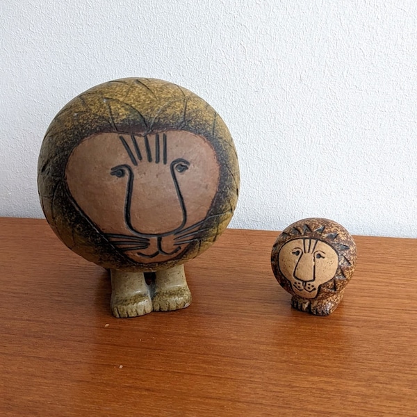 Vintage Lisa Larson Pair Lion Lejon - Gustavsberg Ceramic Studio - Charming Large + Mini Lion  Stoneware Original Sticker