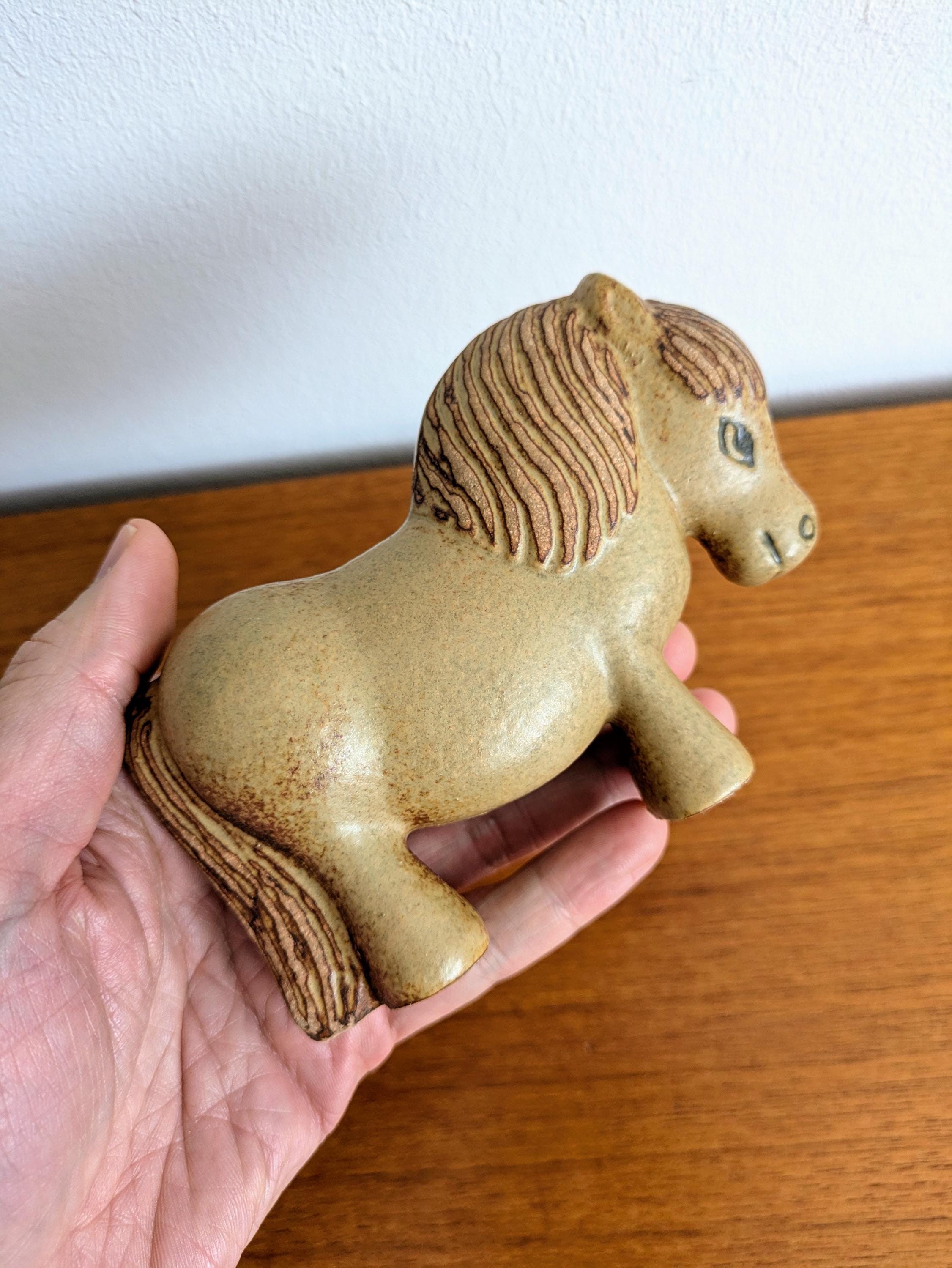 個別販売】Lisa Larson リサ・ラーソン｜PONY ポニー COMFOTA