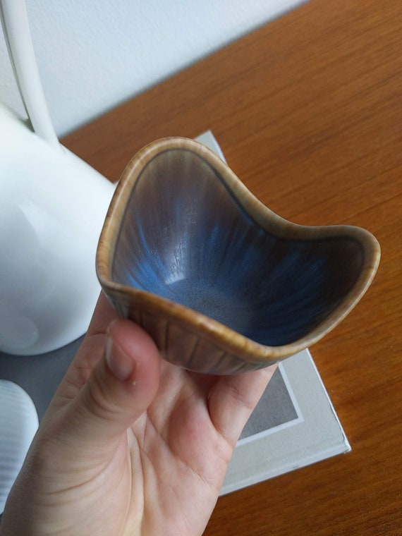 Gunnar Nylund ASH Bowl - Small Model Sky Blue Tan Hare's Fur