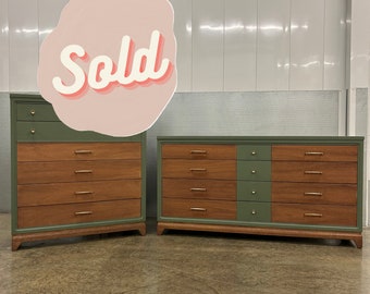 Mid Century Green/Walnut Dresser Set