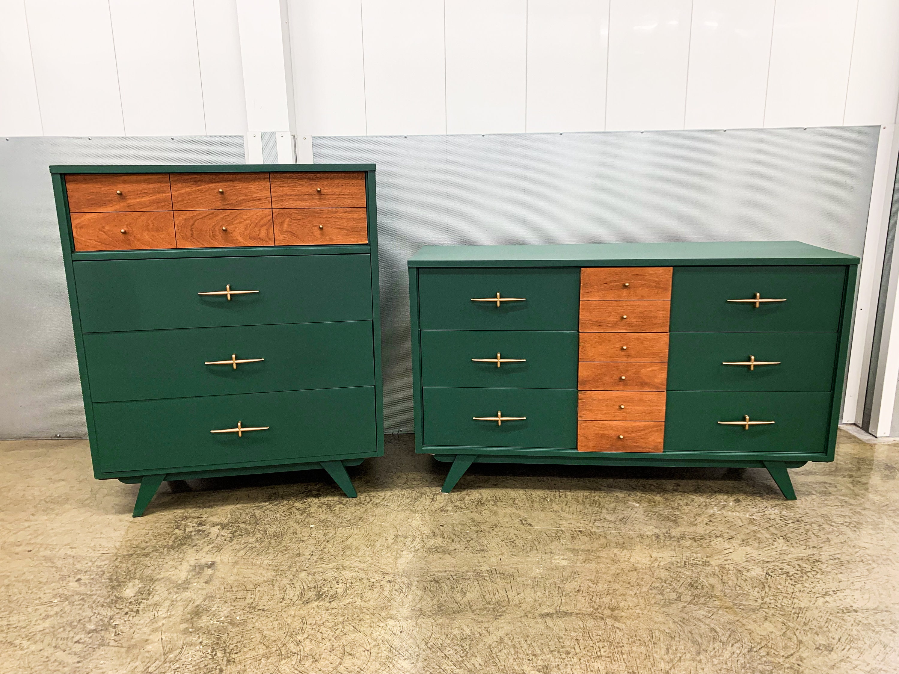SOLD | Mid Century Modern Green Dresser Set - Etsy