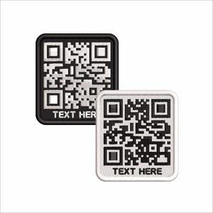 Benutzerdefinierter gestickter QR-Code-Aufnäher: Unterer Text - zum Aufbügeln / Klettverschluss